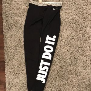 Nike leggings